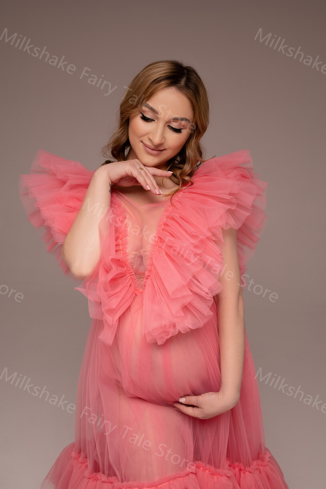 Sweet Coral Tulle Maternity Dresses Vintage Tiered Ruffles Maternity Gowns See Thru Floor Length Baby Shower Dresses